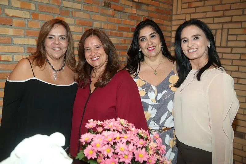 Ailza Ventura, Zafira Moreira, Isabele Leitão e Neusa Rocha
