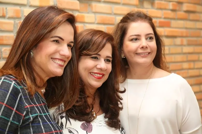 Ana Virginia Martins, Martinha Assunção e Cláudia Gradvohl