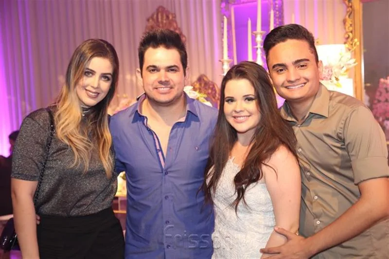 Camilla Rossete, Luis Marcelo, Clara Ferreira e Felipe Araujo
