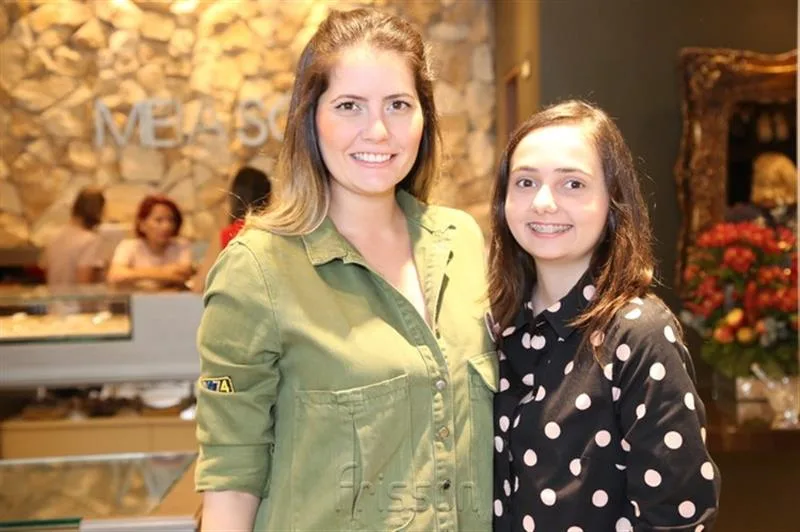 Camilla Jalles e Thays Torres