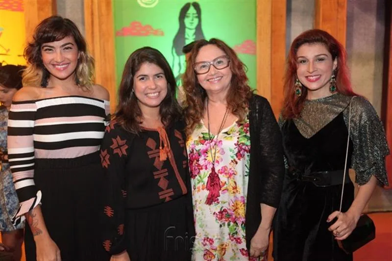 Clara Dourado, Lia Baquit, Lila Dourado e Patricia Porto
