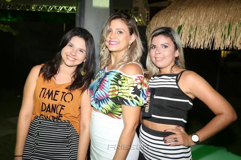 Amanda Arruda, Ana Raquel e Valéria Arruda