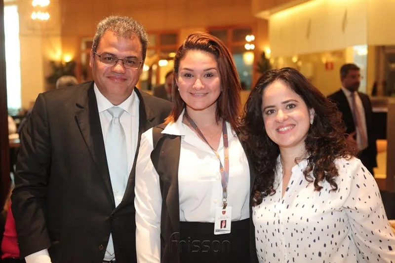 Armando Moraes, Anne Aguiar e Barbara Rocha