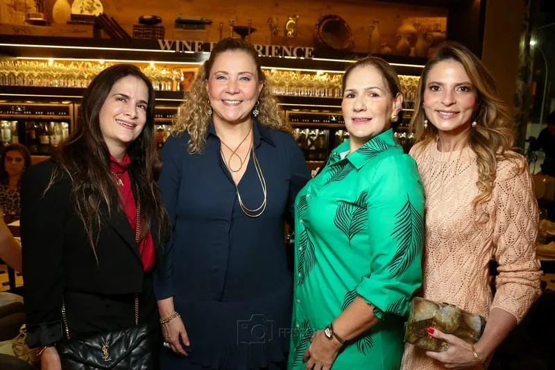 Adriana Bezerra, Andréa Delfino, Márcia Peixoto e Michelle Aragão
