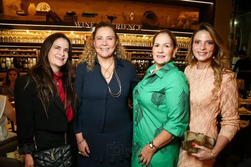 Adriana Bezerra, Andréa Delfino, Márcia Peixoto e Michelle Aragão