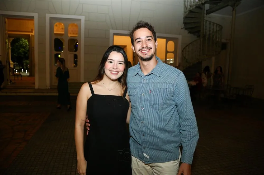Cecília Costa e Gabriel Araújo