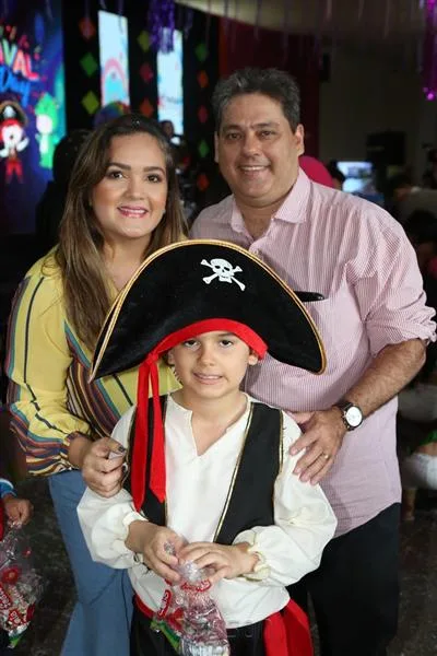 Arthur Albuquerque, Isabella Leitão e Mario Albuquerque