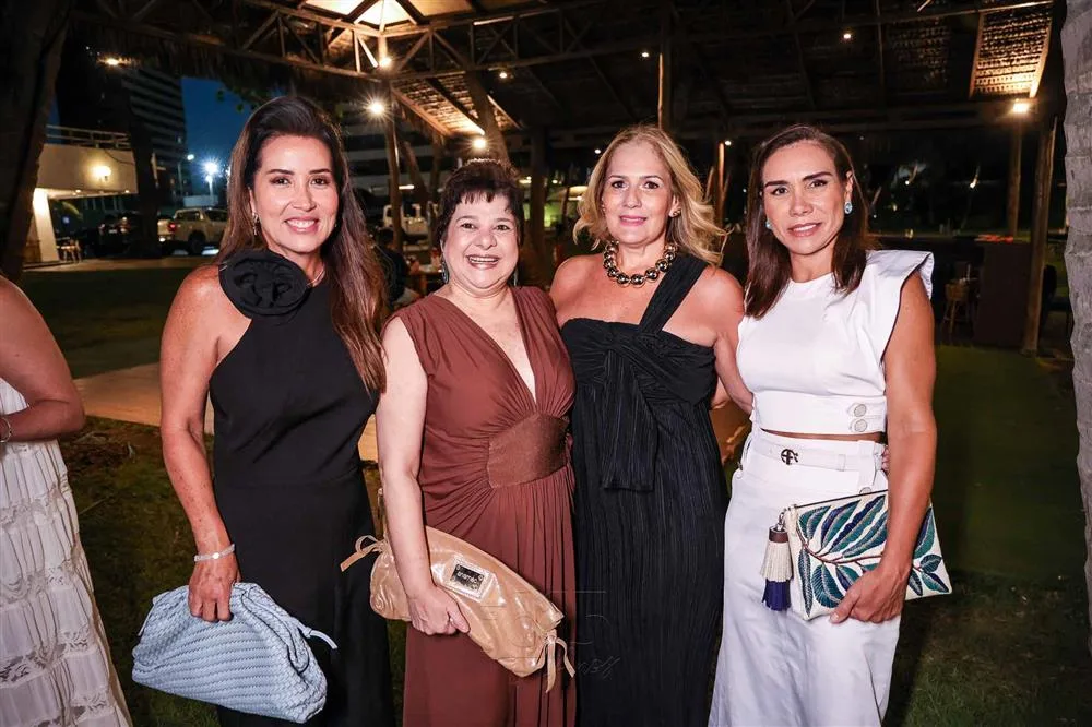 Ana Vládia Barreira, Luciana Lobo, Marcia Peixoto e Ane Alcântara