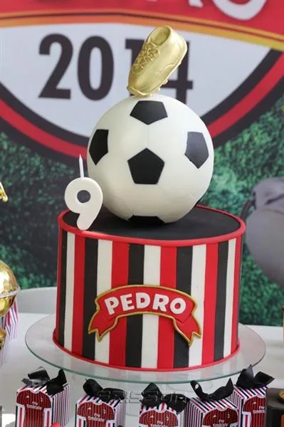 Bolo Pedro Fujita