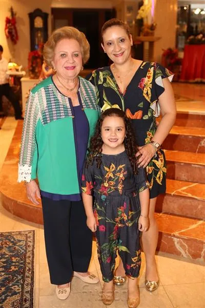 Leda, Ledinha e Sarah Craveiro