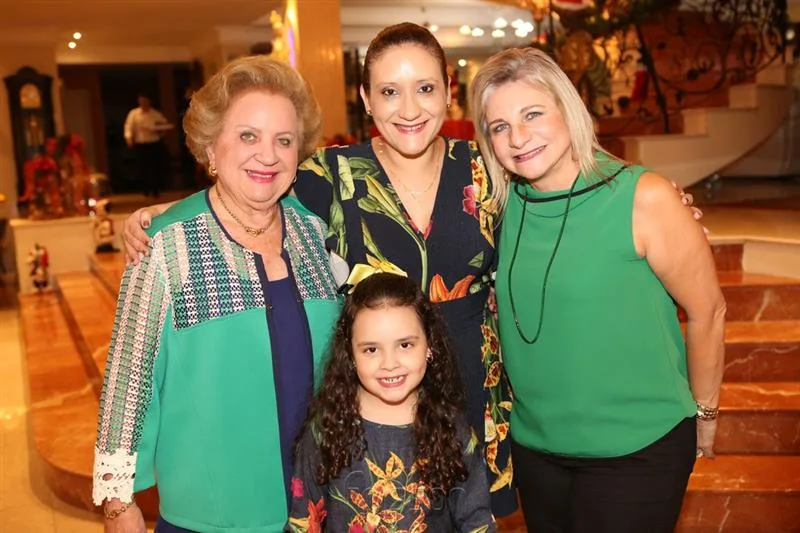 Leda, Ledinha, Sarah Craveiro e Rosangela Souza