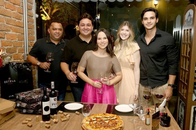 Carlos Teixeira, Marcelo, Juliana Pimentel, Ana Laura e Gustavo Coutinho