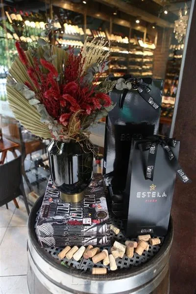 Estela Pizza + Brava Wine