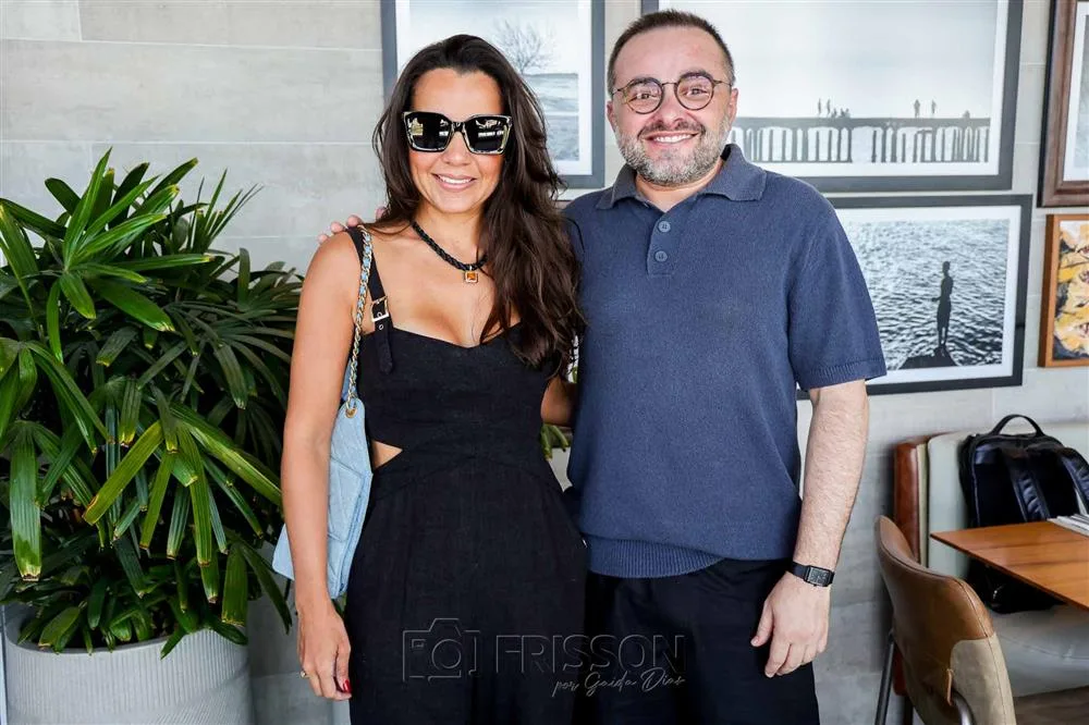 Emanuelle Moreira e Ramiro Mendes