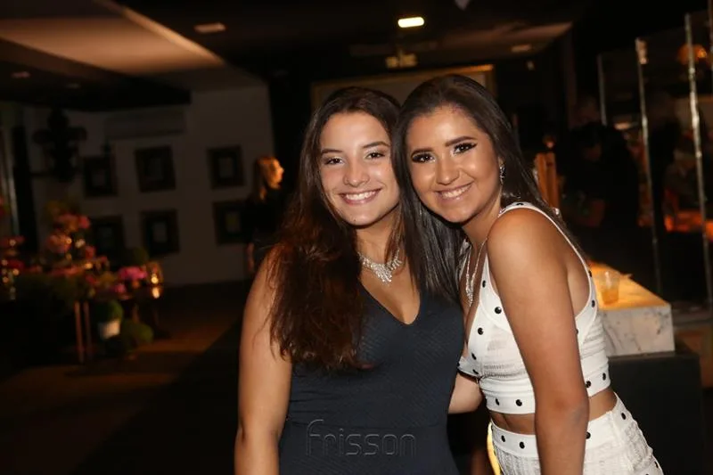 Ana Clara Oliveira e Ana Clara Walraven