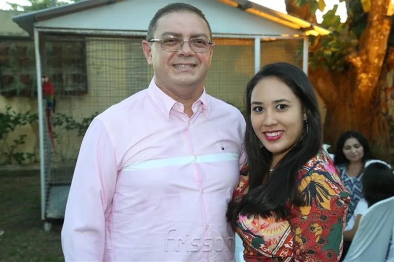 Ademir Pereira e Vanessa Araújo