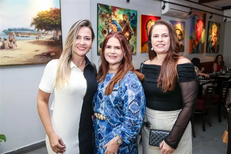 Deborah, Vaneska Bezerra e Raquel Ximenes