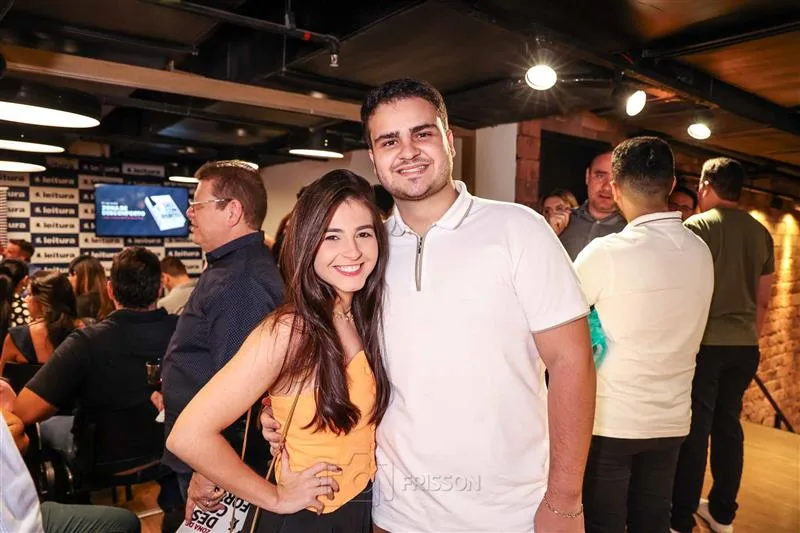 Andressa Silveira e Luis André Filho