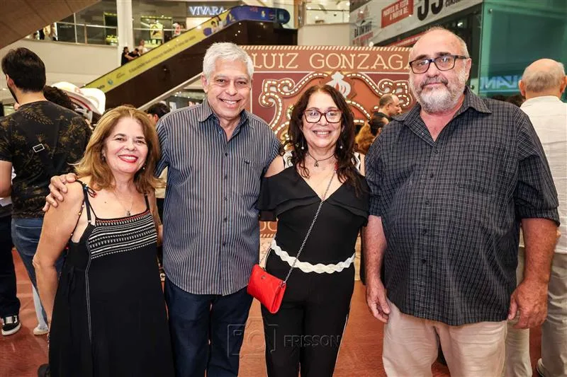 Elaine Brito, Alfredo, Sônia Marques e Walter Medeiros