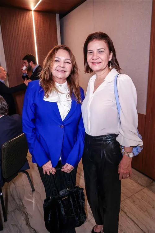 Ana Lourdes Almeida e Rita Martins