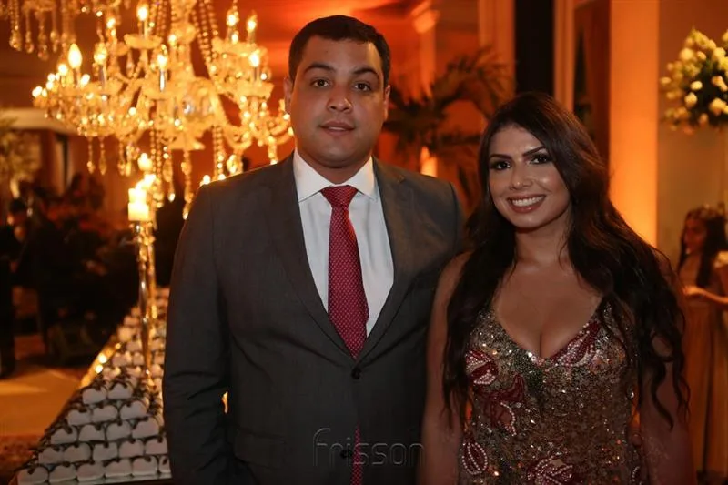 Ary Feitosa e Renata Bezerra