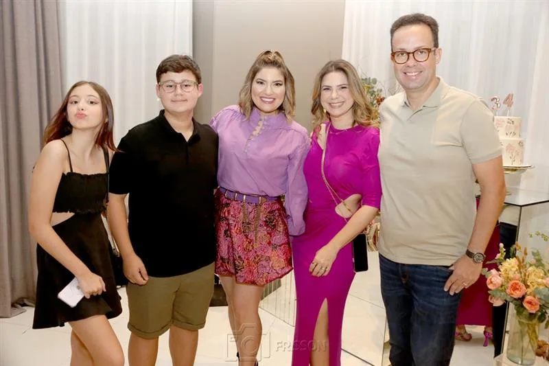Aninha, Assis, Tanara, Ana e Daniel Joca
