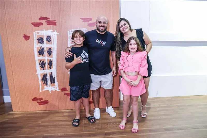 Bernardo, Paulo, Milena e Maria Júlia Barroso