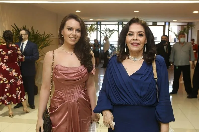 Ana Alice e Regina Câmara