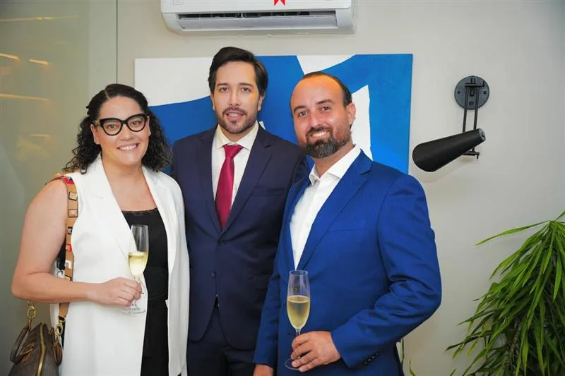 Caio Mendes, Ingrid e Bayard Borges