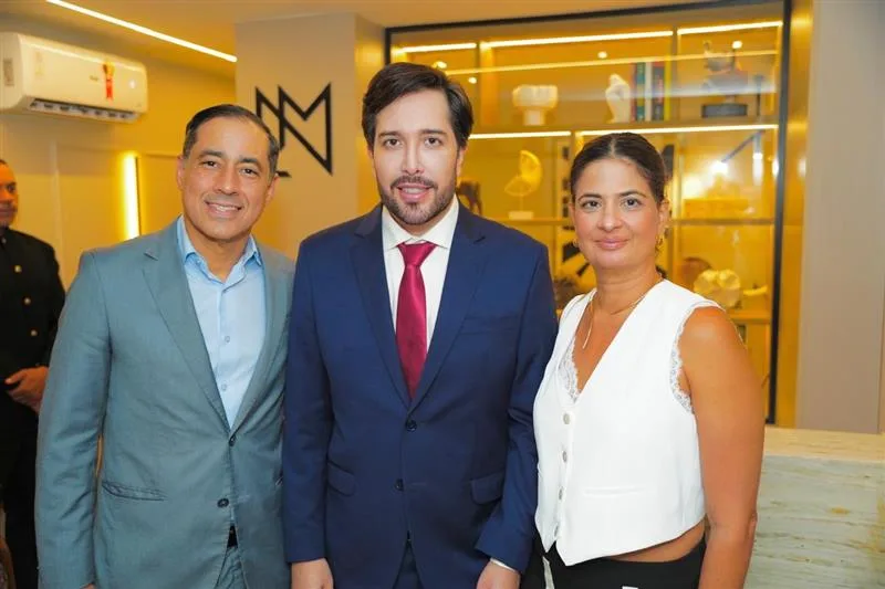 Haley Carvalho, Caio Mendes e Dani Barreira