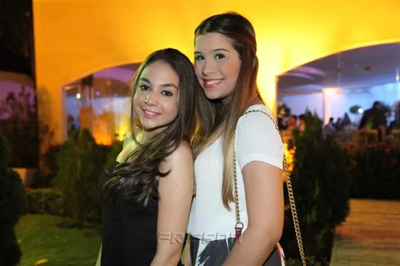 Allana Borges e Alexia Carvalho