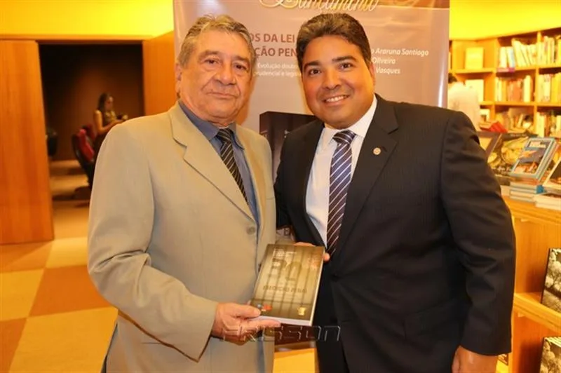 Cleiton Marinho e Leandro Vasques