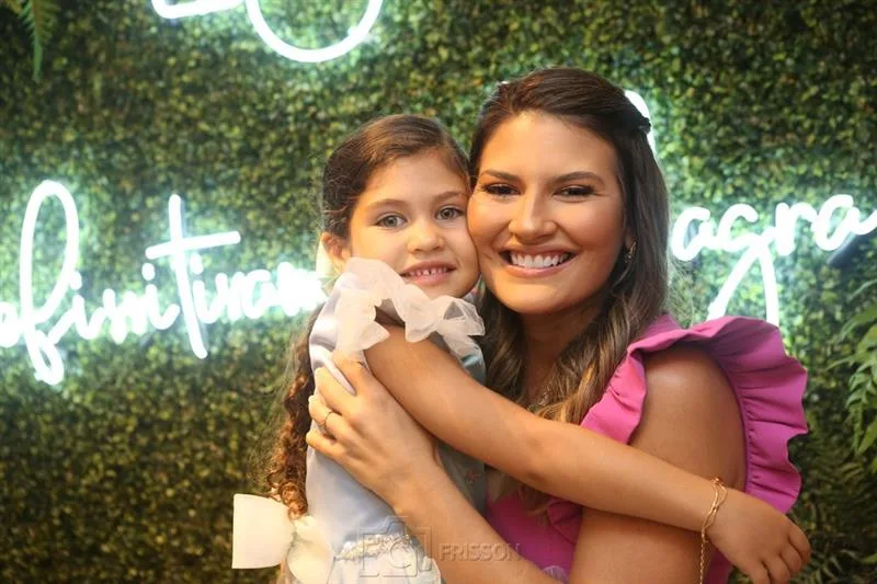 Cecília e Etianne Bartz