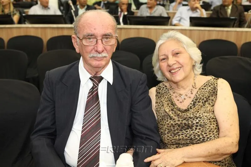 Antenor e Vânia Ferreira Gomes