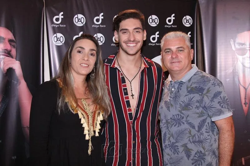 Cristina Santos, Diego Facó e Emerson Santos