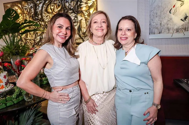 Adriana Queiroz, Tania Teixeira e Anazelia Gadelha