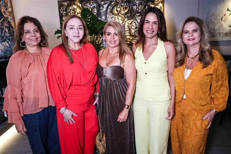 Claudia Gradvohl, Sandra Fujita, Leticia Studart, Ana Virginia Martins e Germana Wanderley