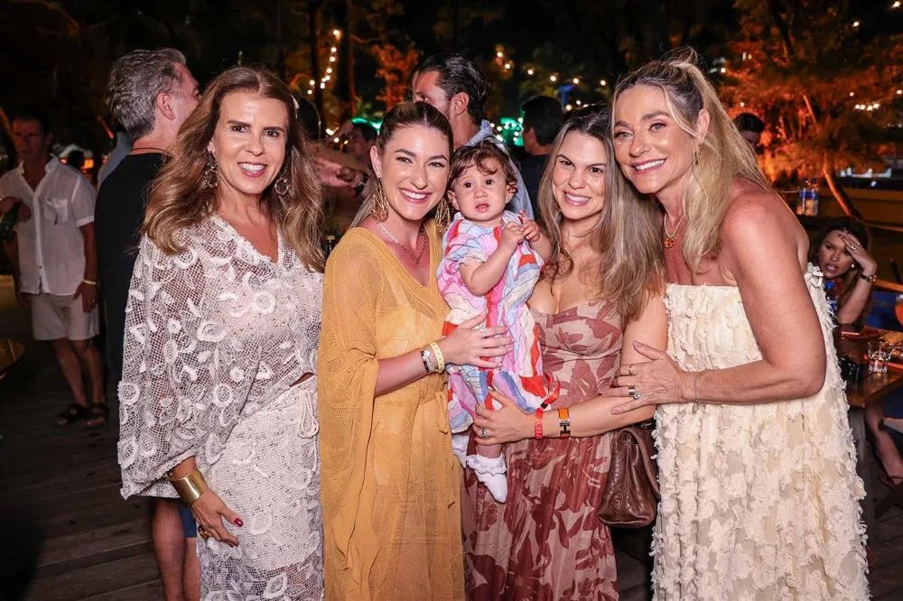 Alexandra Pinto, Bruna, Helena Macedo, Mariana Pinto e Celia Magalhães