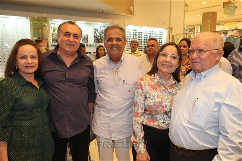 Angela, Lino Oliveira, Maninho Brigido, Conceição Brito e Teobalto Matos