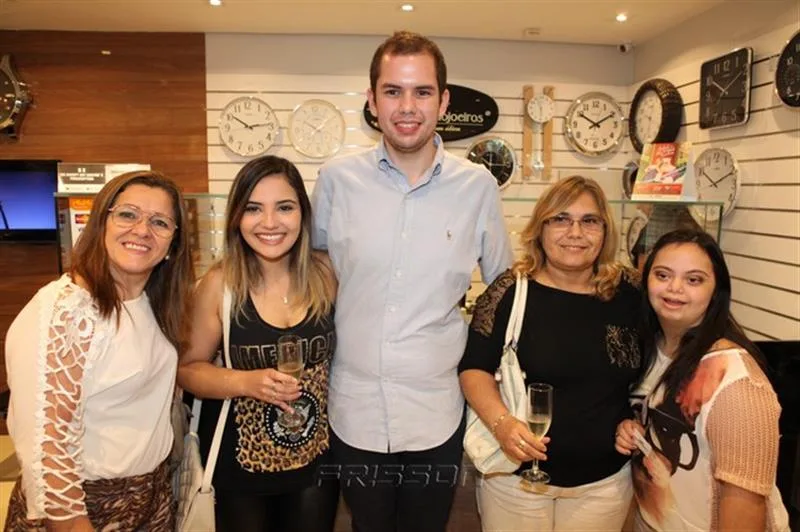 Berth Batista, Rebeca Guimarães, Igor Rodrigues, Raquel Guimarães e Eliuda Parente