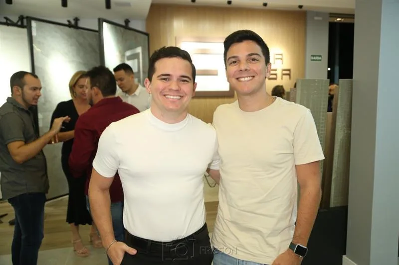 Ari Abreu e Waldervan Alves