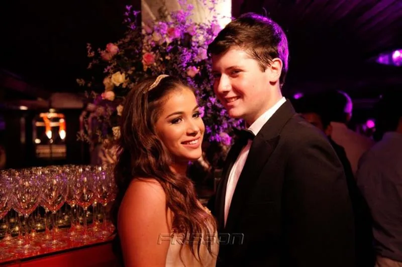 Angelita Philomeno e Douglas Vidigal