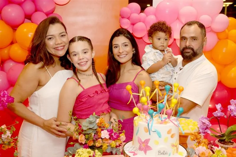 Andrea Costa, Isabela Monteiro, Ingrid, Bento e Alex Aguiar