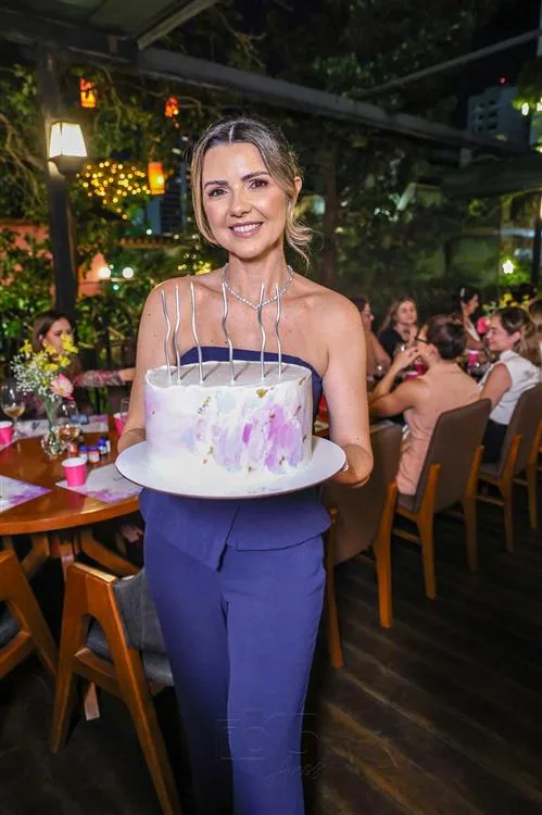 Ana Cândida Araújo