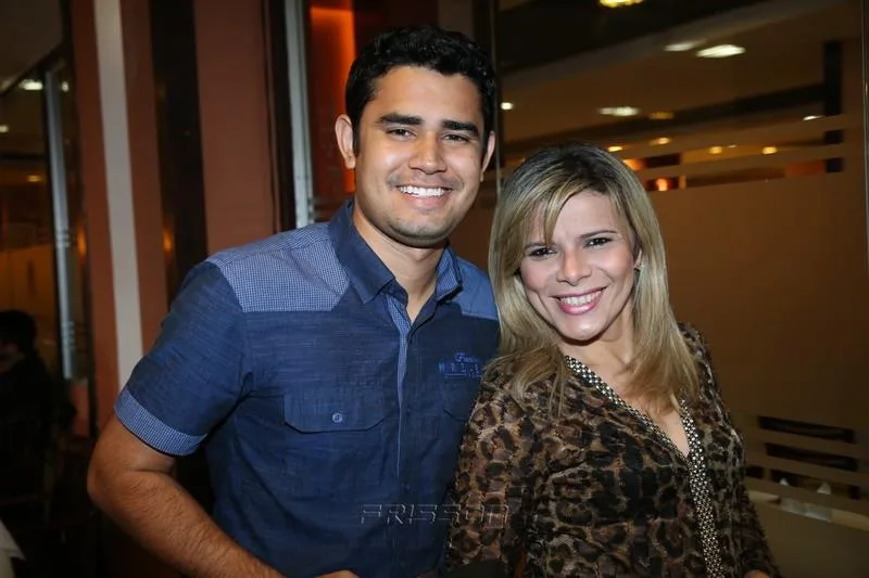 Antonio Teixeira e Alessandra Pires