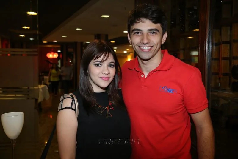 Elen Medeiros e Rodrigo Rifel