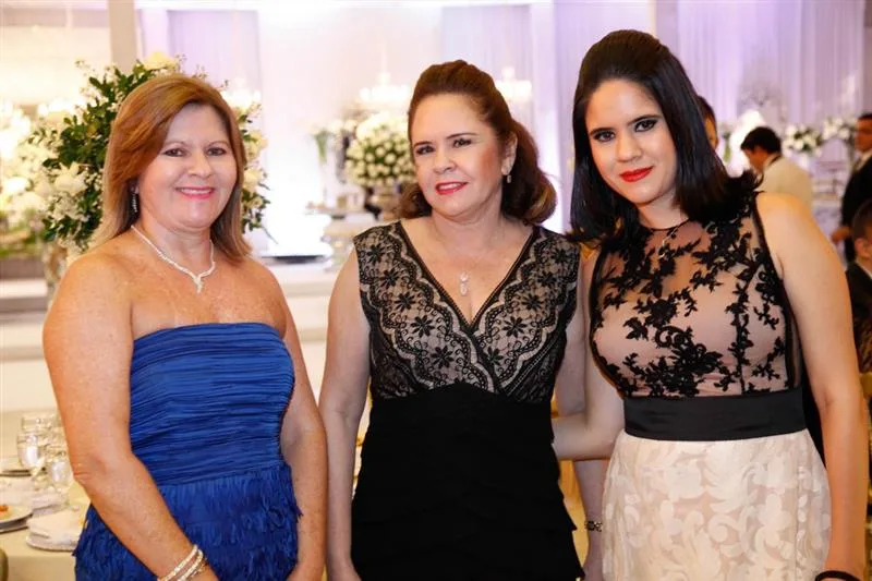 Ângela e Teresa Arrais e Carolina Duarte