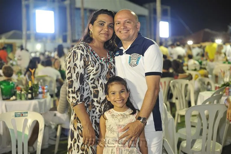 Ana, Marcos e Mariana Castro