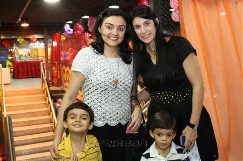 Daria Barbosa, Pedro, Rafael Brito e Fernanda Miranda