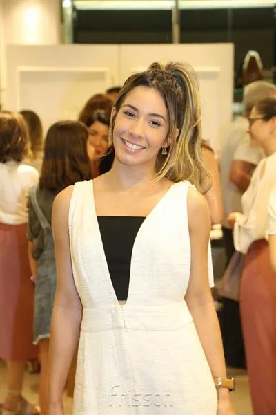 Amanda Telles